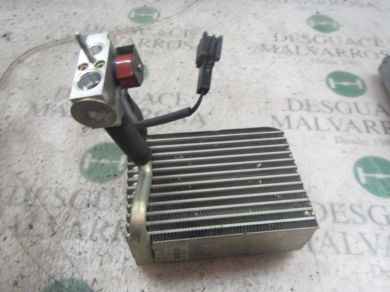 Recambio de evaporador aire acondicionado para mercedes-benz viano 4matic (639) 2.1 cdi cat referencia OEM IAM   
