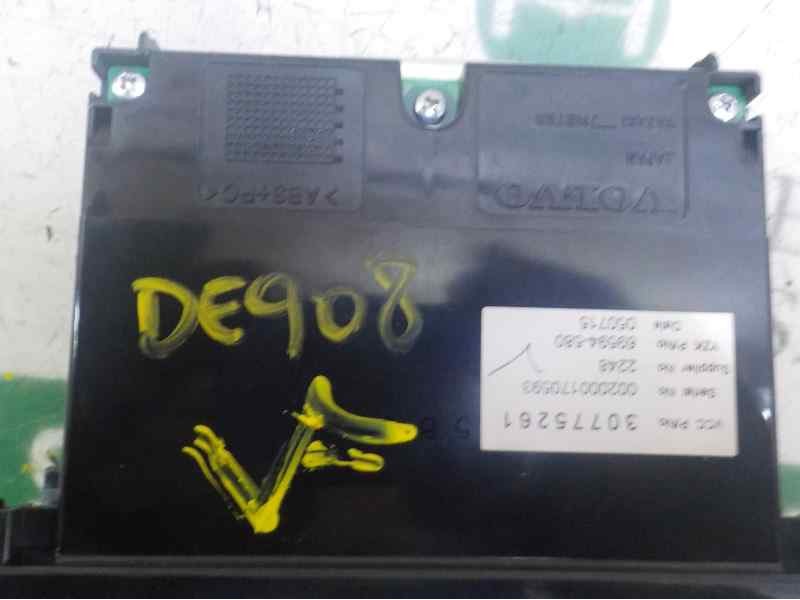 Recambio de pantalla multifuncion para volvo s40 berlina 1.6 diesel cat referencia OEM IAM   