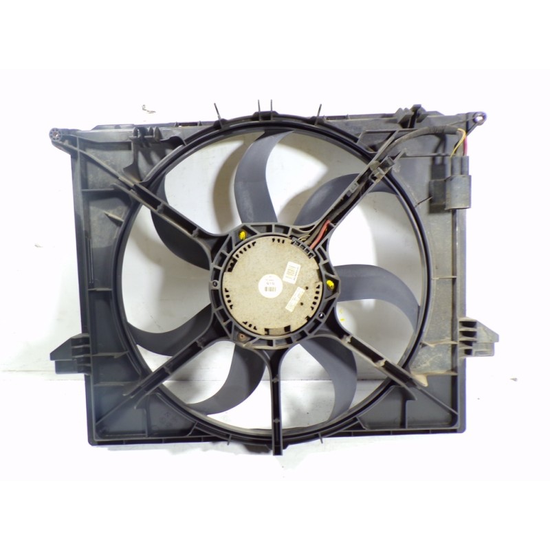 Recambio de electroventilador para mercedes-benz clase m (w164) 3.0 cdi cat referencia OEM IAM A1645000193  6726010002