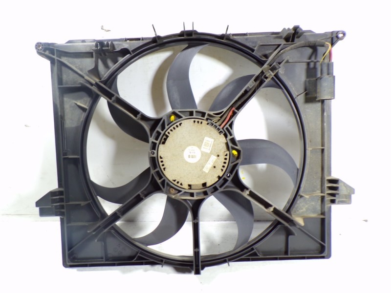 Recambio de electroventilador para mercedes-benz clase m (w164) 3.0 cdi cat referencia OEM IAM A1645000193  6726010002