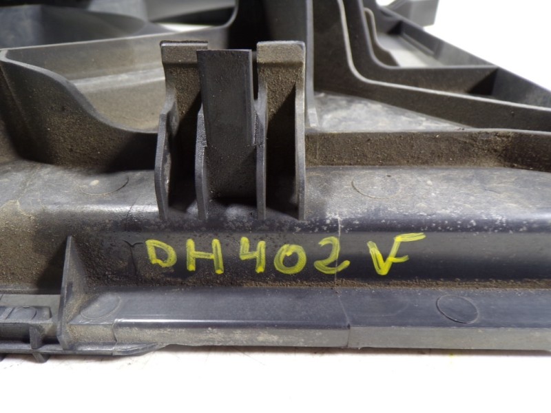 Recambio de electroventilador para mercedes-benz clase m (w164) 3.0 cdi cat referencia OEM IAM A1645000193  6726010002