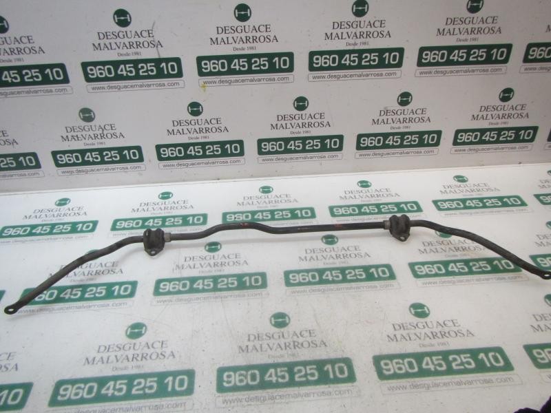 Recambio de barra estabilizadora trasera para kia cee´d sporty wagon active referencia OEM IAM 555102H000  
