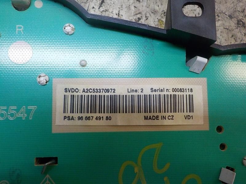 Recambio de cuadro instrumentos para peugeot 207 1.6 16v hdi referencia OEM IAM   