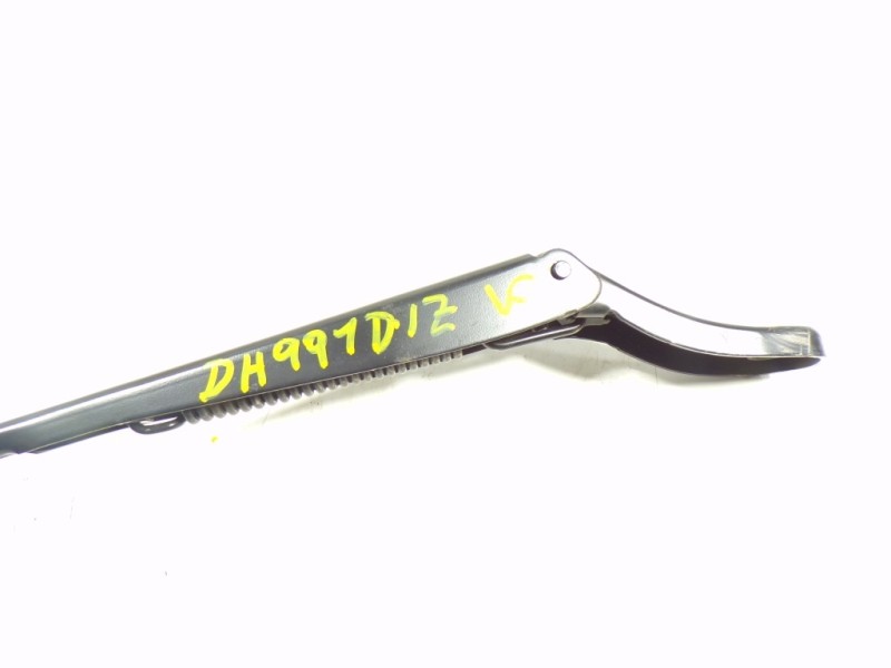 Recambio de brazo limpia delantero izquierdo para renault zoe intens referencia OEM IAM 288816665R  