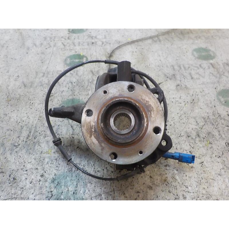 Recambio de mangueta delantera derecha para peugeot 207 1.6 16v hdi referencia OEM IAM   