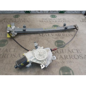 ELEVALUNAS DELANTERO DERECHO 