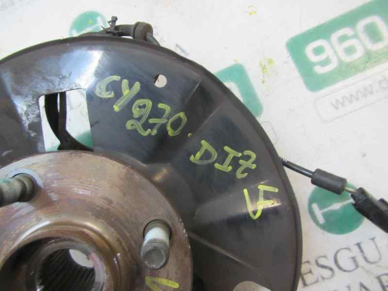 Recambio de mangueta delantera izquierda para mazda 2 lim. (de) 1.3 16v cat referencia OEM IAM D65133031A  