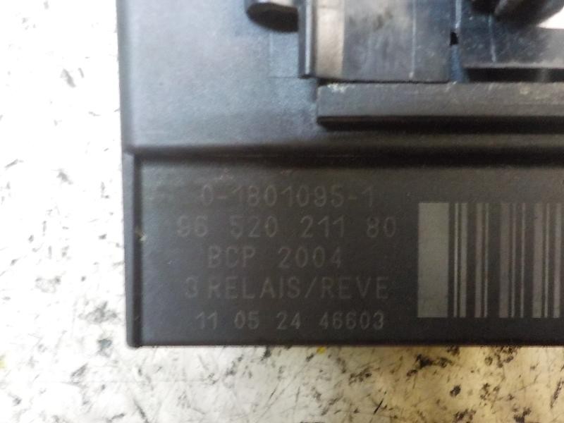 Recambio de caja precalentamiento para peugeot 207 1.6 16v hdi referencia OEM IAM   