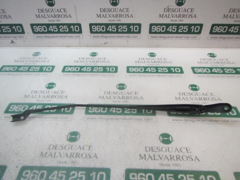 Recambio de brazo limpia delantero derecho para renault twingo authentique referencia OEM IAM   