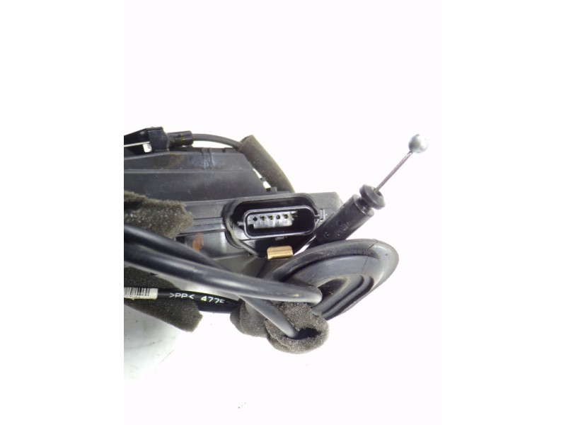 Recambio de cerradura puerta trasera derecha para renault zoe intens referencia OEM IAM 825029017R 825029017R 