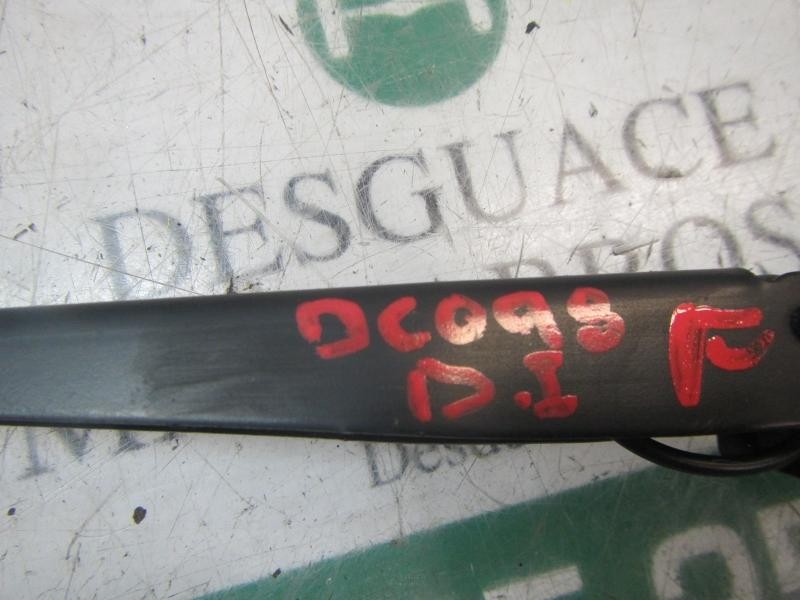 Recambio de brazo limpia delantero izquierdo para renault twingo authentique referencia OEM IAM   