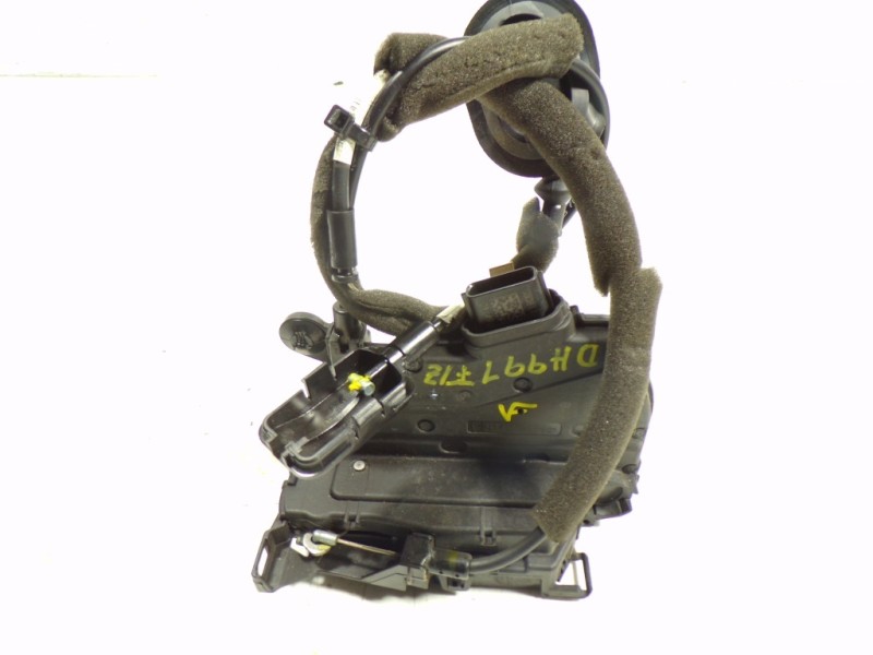 Recambio de cerradura puerta trasera izquierda para renault zoe intens referencia OEM IAM 825037100R 825037100R 