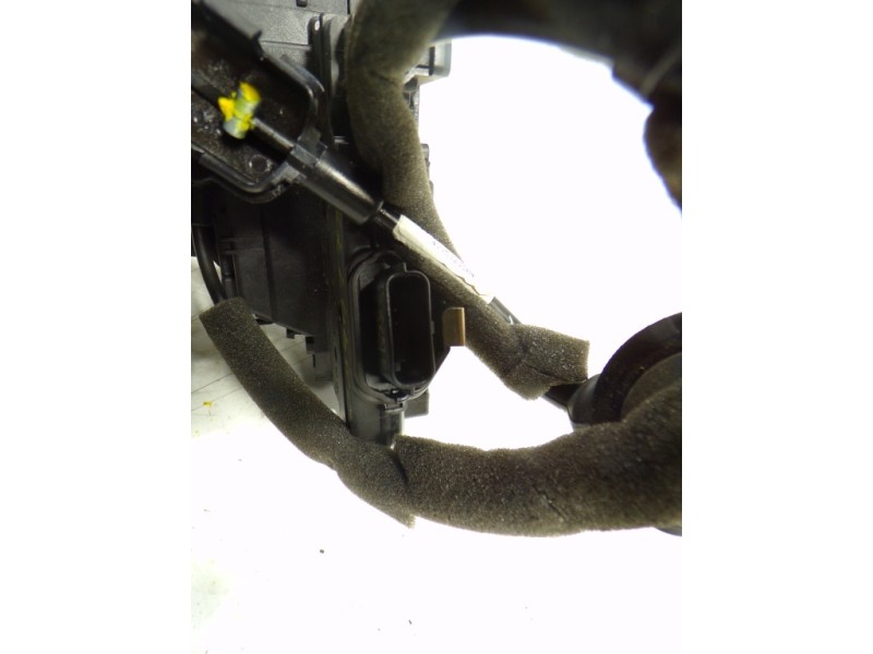 Recambio de cerradura puerta trasera izquierda para renault zoe intens referencia OEM IAM 825037100R 825037100R 