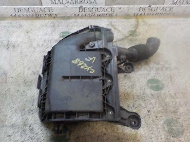 Recambio de filtro aire para peugeot 207 1.6 16v hdi referencia OEM IAM   