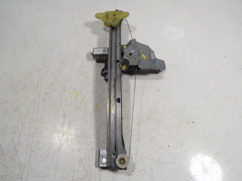 Recambio de elevalunas delantero izquierdo para renault zoe intens referencia OEM IAM 807215899R 128001501B 128001501B