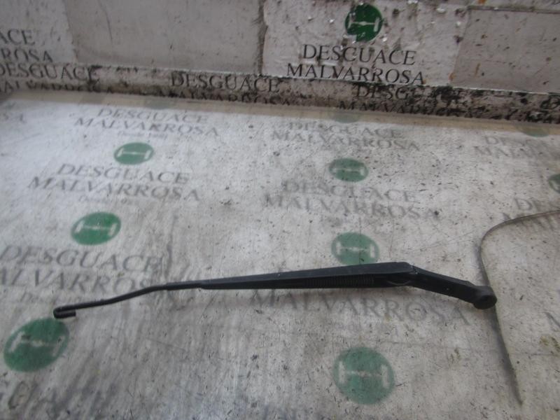 Recambio de brazo limpia delantero izquierdo para chevrolet aveo ls referencia OEM IAM   