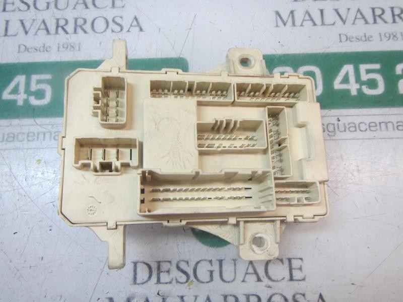 Recambio de caja reles / fusibles para kia cee´d sporty wagon active referencia OEM IAM 919501H510 1H5101011205003 