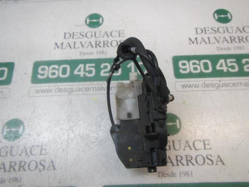 Recambio de cerradura puerta trasera derecha para kia cee´d sporty wagon active referencia OEM IAM 814201H000  