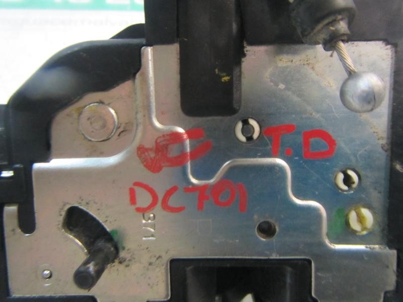 Recambio de cerradura puerta trasera derecha para kia cee´d sporty wagon active referencia OEM IAM 814201H000  