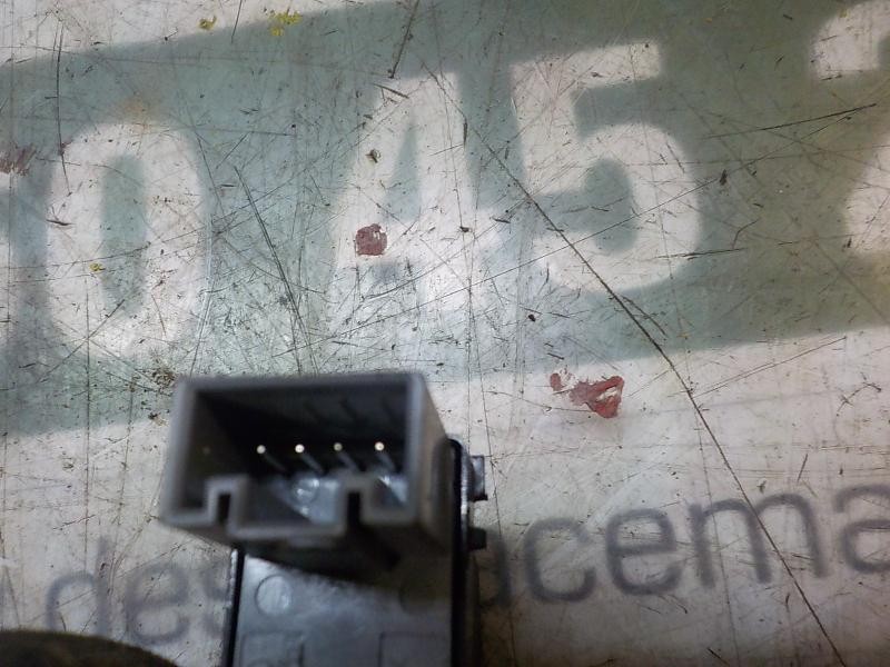 Recambio de mando elevalunas delantero derecho para seat ibiza (6j5) 1.4 tdi referencia OEM IAM 7L6959855BREH  