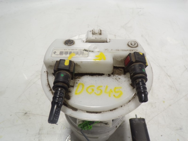 Recambio de aforador para dacia sandero stepway referencia OEM IAM 172021904R 172021904R 