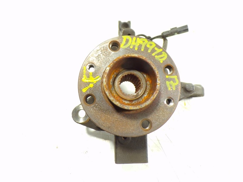 Recambio de mangueta delantera izquierda para renault zoe intens referencia OEM IAM 400152591R  