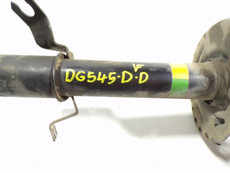 Recambio de amortiguador delantero derecho para dacia sandero stepway referencia OEM IAM 543021807R 543021807R 