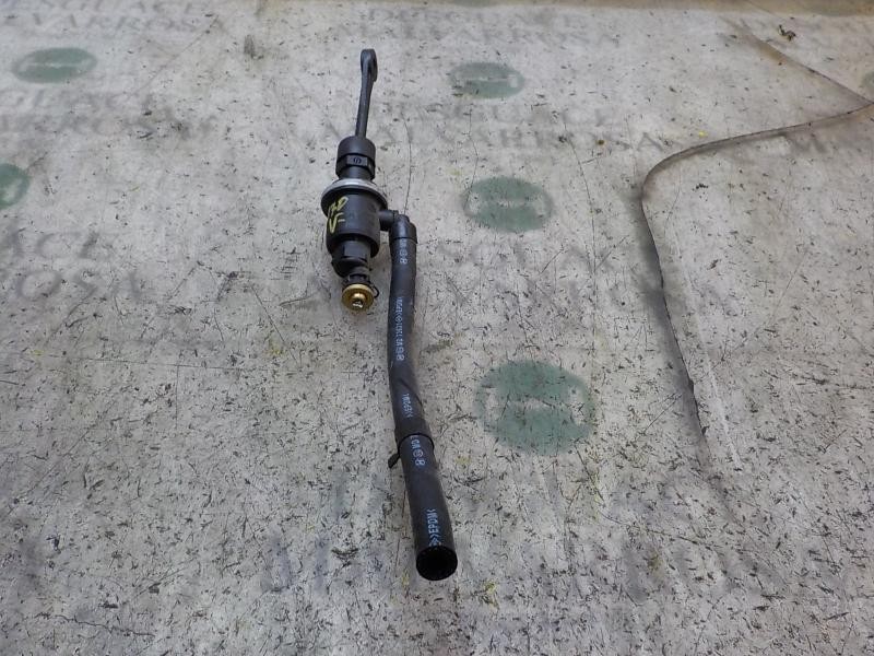 Recambio de bomba embrague para kia pro_cee´d ( ) 1.4 cat referencia OEM IAM 416053X100  