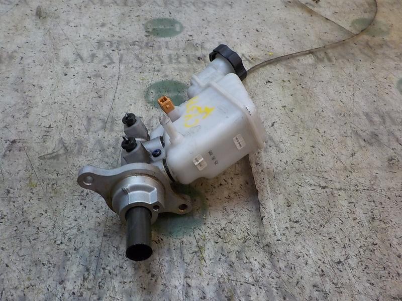 Recambio de bomba freno para kia pro_cee´d ( ) 1.4 cat referencia OEM IAM 58510A5200  