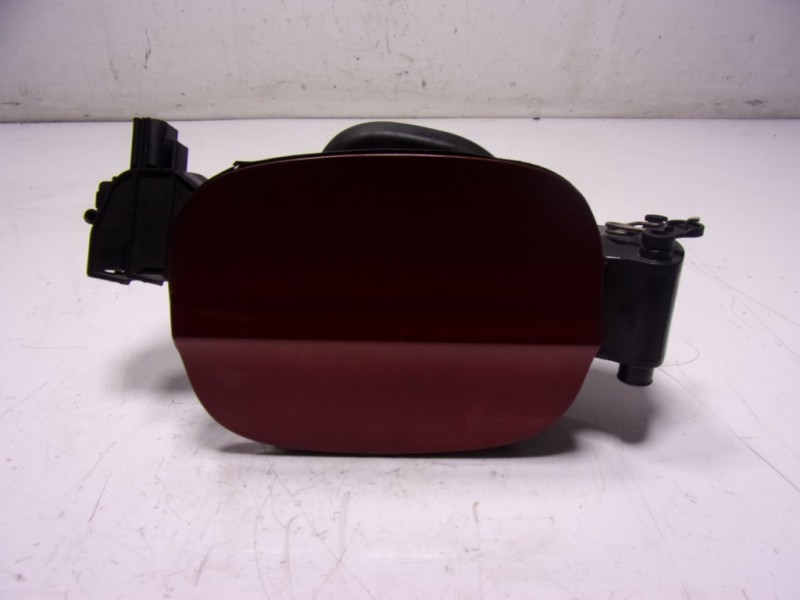 Recambio de tapa combustible para ford mondeo turn. 2.0 tdci cat referencia OEM IAM 5185602  1871874