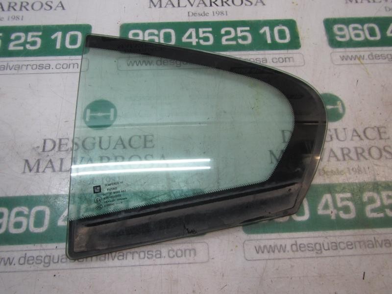 Recambio de cristal custodia trasero izquierdo para opel insignia berlina edition referencia OEM IAM 13319255  