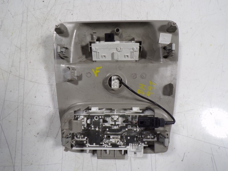 Recambio de piloto interior para renault zoe intens referencia OEM IAM 264300008R 283128032R 