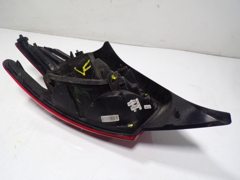 Recambio de piloto trasero derecho para peugeot 208 1.6 blue-hdi fap referencia OEM IAM 9810430580 98104305800 