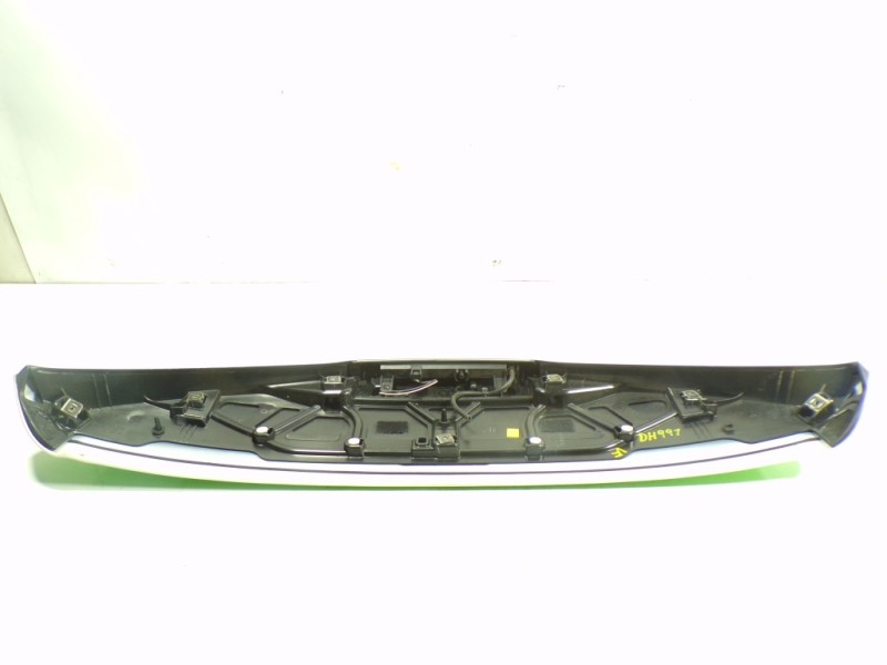 Recambio de aleron trasero para renault zoe intens referencia OEM IAM 265904593R  