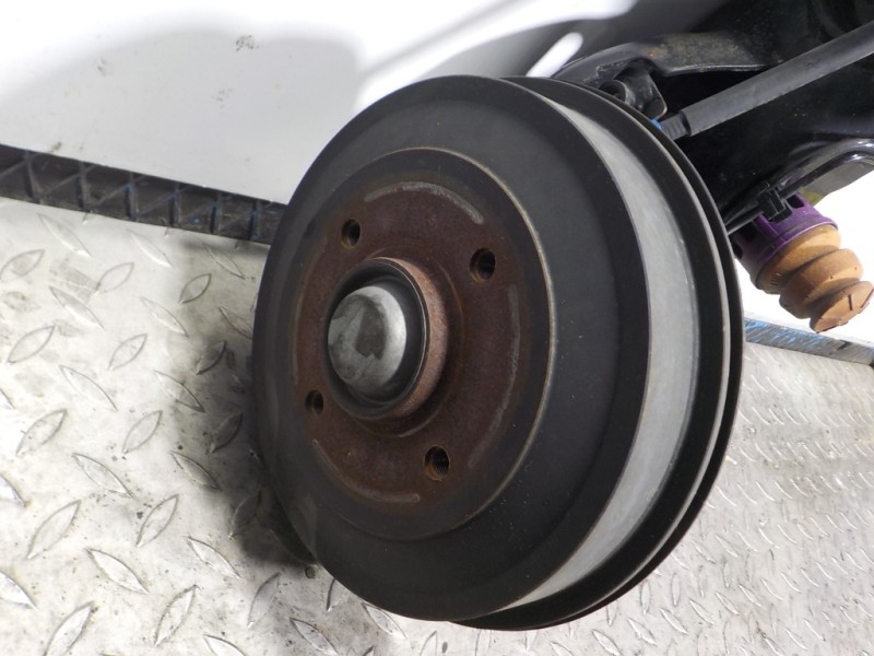 Recambio de puente trasero para peugeot 208 1.6 blue-hdi fap referencia OEM IAM 1607197180  