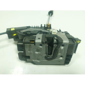 CERRADURA PUERTA DELANTERA DERECHA A0997208200 A0997208200 