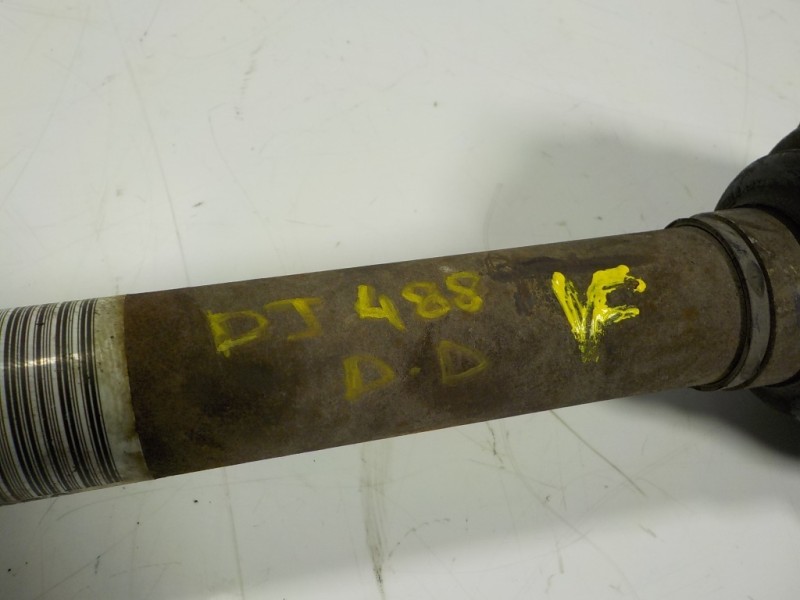 Recambio de transmision derecha para peugeot 208 1.6 blue-hdi fap referencia OEM IAM 3273KR 9656135080 