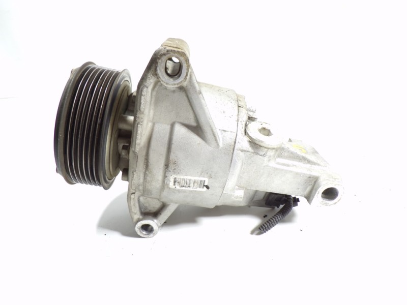 Recambio de compresor aire acondicionado para dacia sandero stepway referencia OEM IAM 926003541R 926003541R 