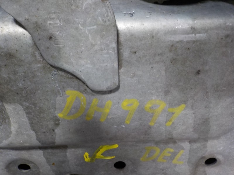 Recambio de puente delantero para renault zoe intens referencia OEM IAM 544013507R  