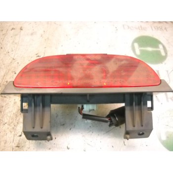 PILOTO TRASERO CENTRAL 0K56A51580B62 