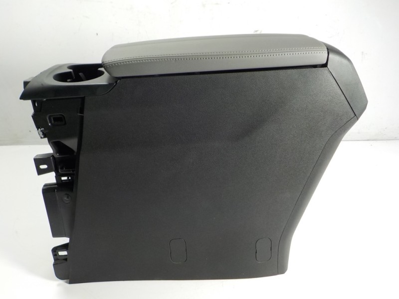 Recambio de apoyabrazos central para citroën c5 aircross live pack referencia OEM IAM 98100602YC  