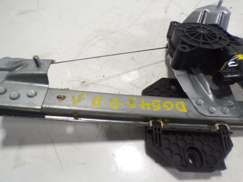 Recambio de elevalunas delantero derecho para dacia sandero stepway referencia OEM IAM 807209299R 807209299R 