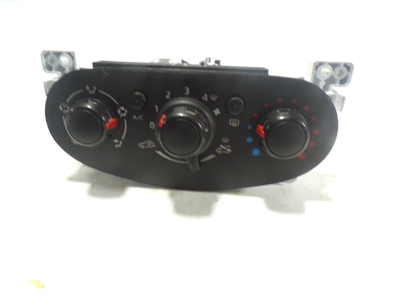 Recambio de mando calefaccion / aire acondicionado para dacia sandero stepway referencia OEM IAM 275102986R A42303400 A42303400