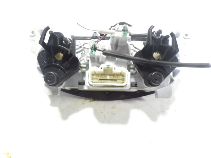 Recambio de mando calefaccion / aire acondicionado para dacia sandero stepway referencia OEM IAM 275102986R A42303400 A42303400
