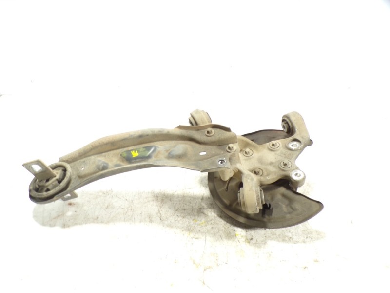 Recambio de mangueta trasera izquierda para mercedes-benz clase cla (w117) 2.1 cdi cat referencia OEM IAM A2463503541  