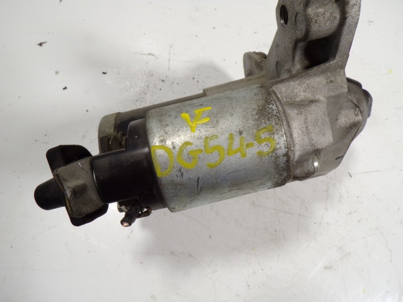 Recambio de motor arranque para dacia sandero stepway referencia OEM IAM 233000557R 233000557R 