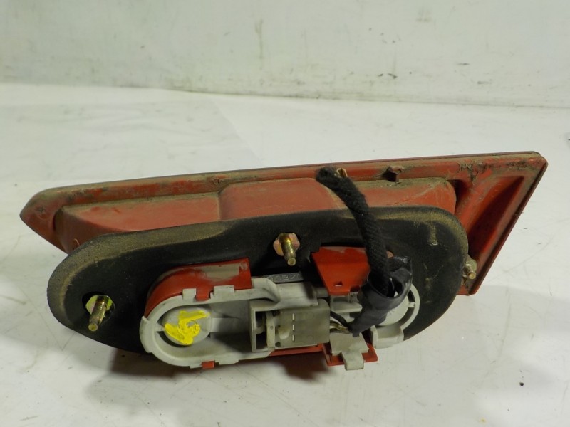 Recambio de piloto trasero izquierdo interior para alfa romeo 156 (116) 2.4 jtd cat referencia OEM IAM   