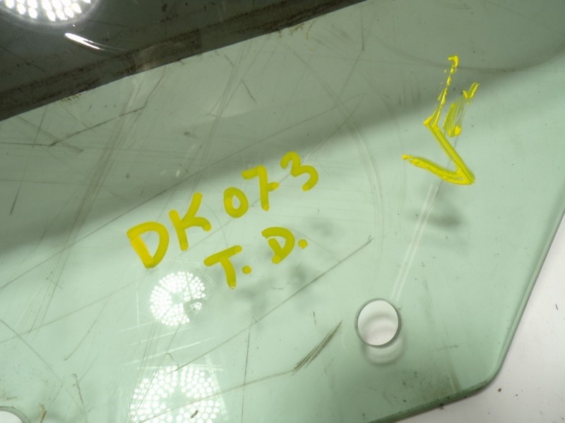 Recambio de cristal puerta trasero derecho para seat leon (kl1) 1.0 tsi referencia OEM IAM 5FA845026B  