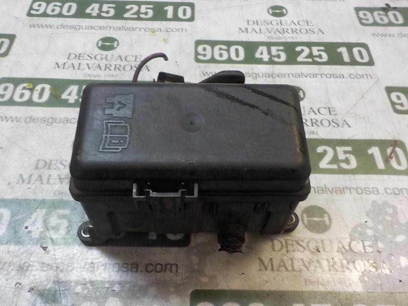 Recambio de caja reles / fusibles para ford transit combi ´06 2.2 tdci cat referencia OEM IAM   