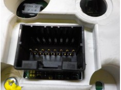 Recambio de cuadro instrumentos para ssangyong rodius 2.7 turbodiesel cat referencia OEM IAM    2